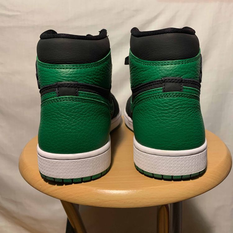 air jordan 1 pine green outfit