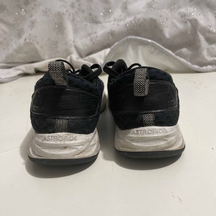 reebok astro walk 60