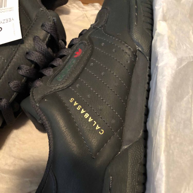 yeezy powerphase goat