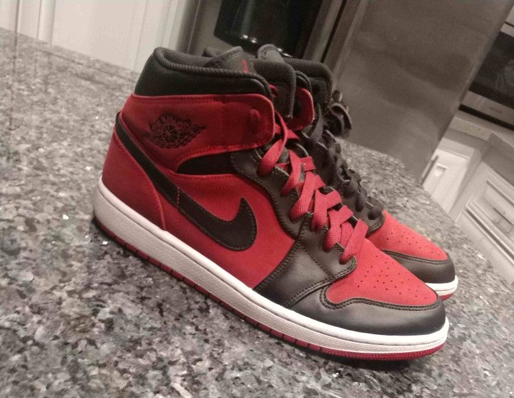 aj1 reverse banned