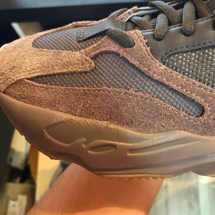yeezy mauve goat