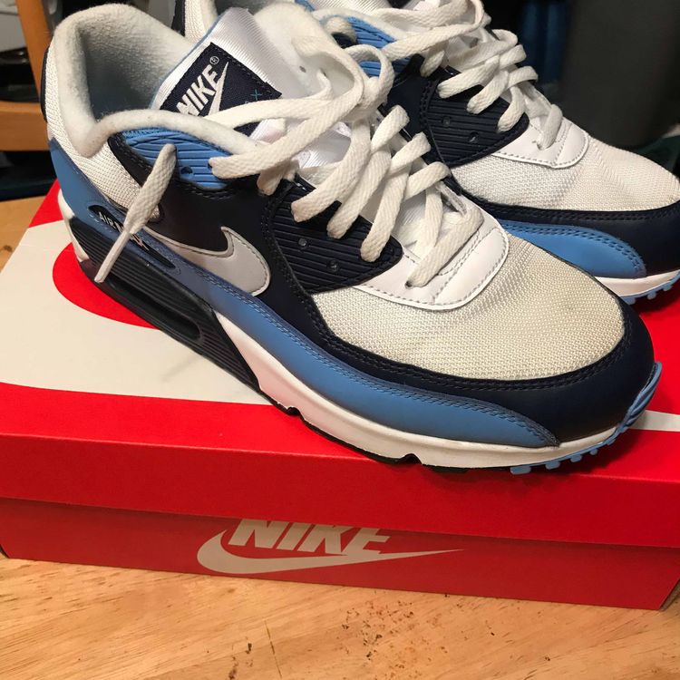 unc air max 90