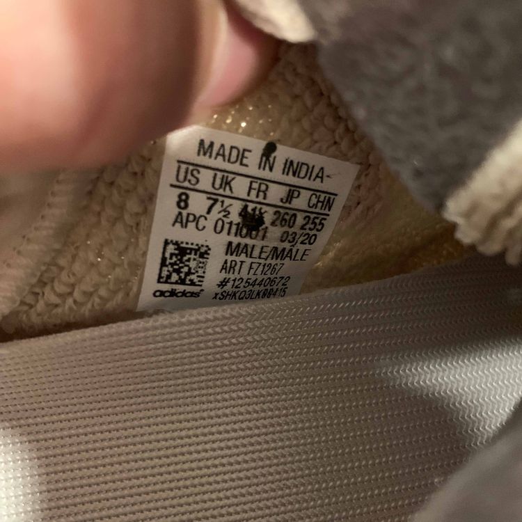 apc 011001 yeezy