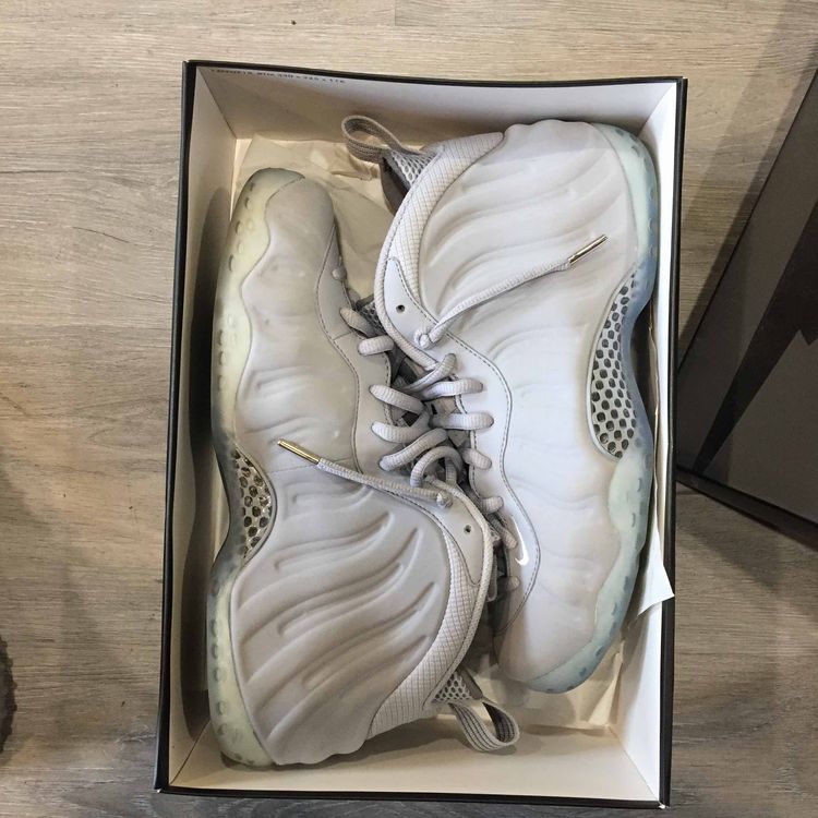 wolf gray foams
