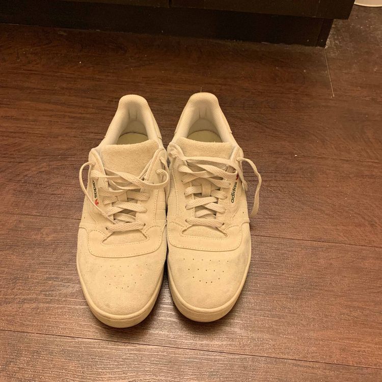 yeezy powerphase goat