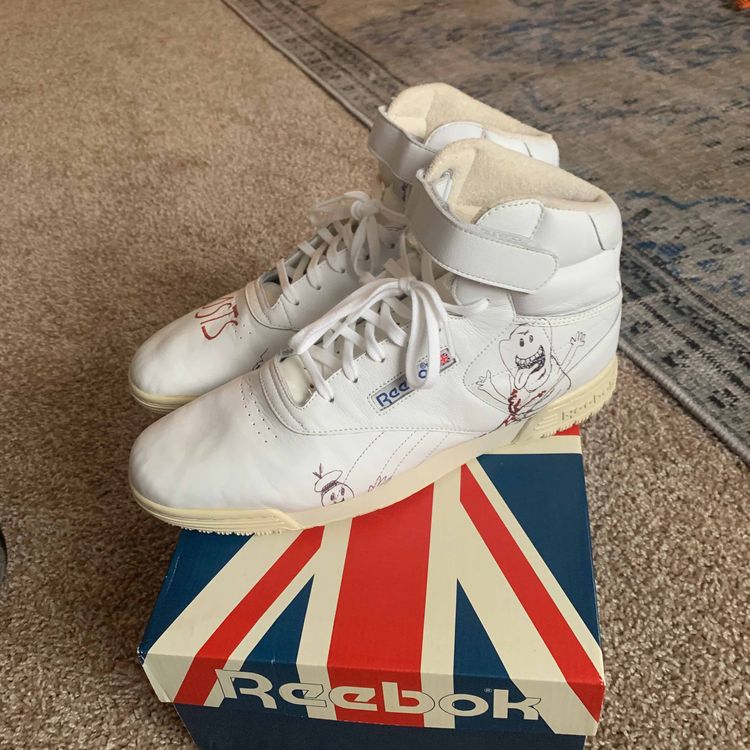 reebok exofit hi stranger things