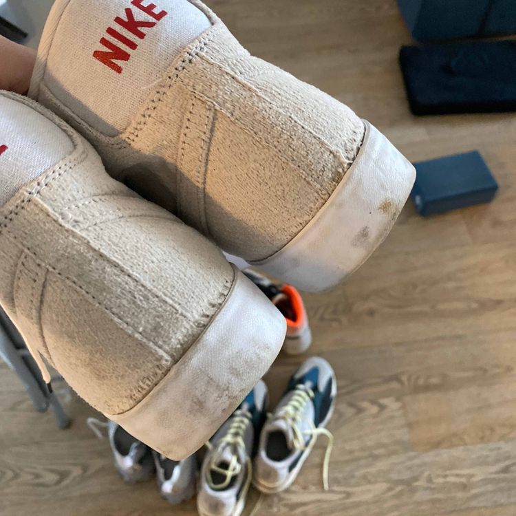 stranger things x blazer mid qs upside down
