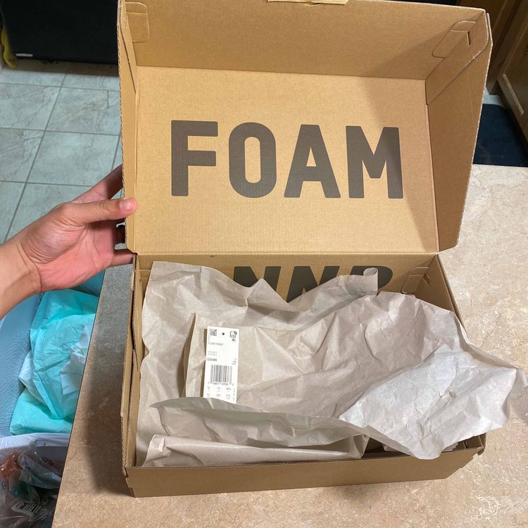 yeezy foamposite unboxing