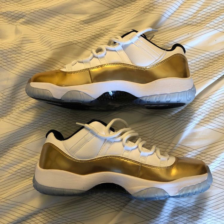 retro 11 ceremony