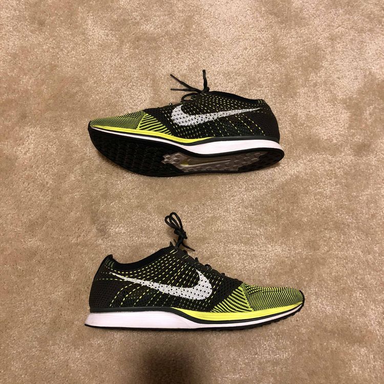 nike flyknit trainer volt