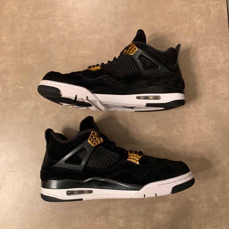 jordan 4 royalty footlocker