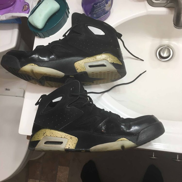anime custom nike shoes