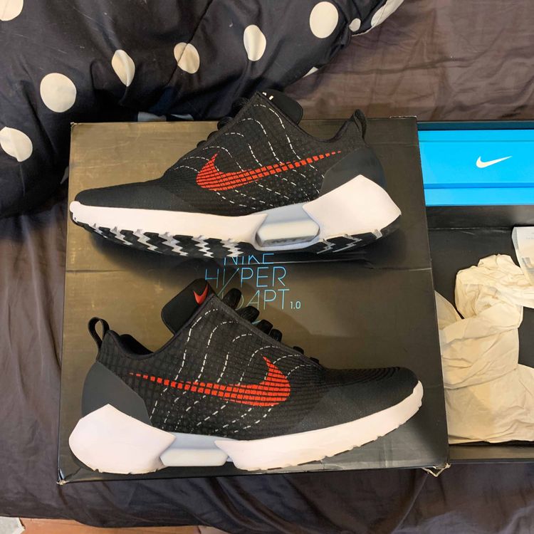 nike hyperadapt goat