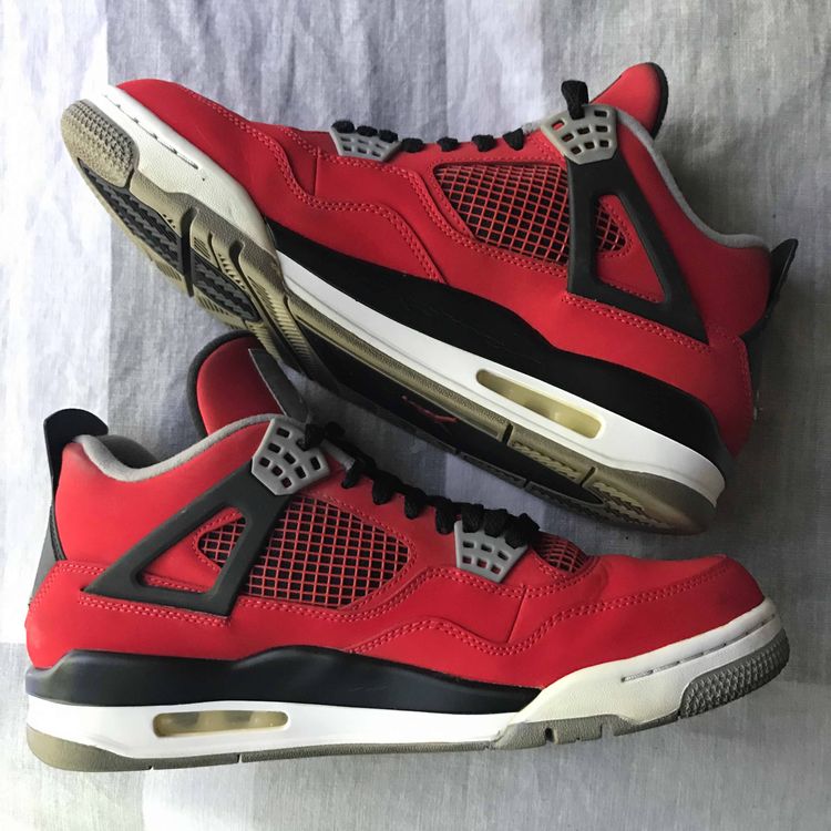 jordan 4 toro