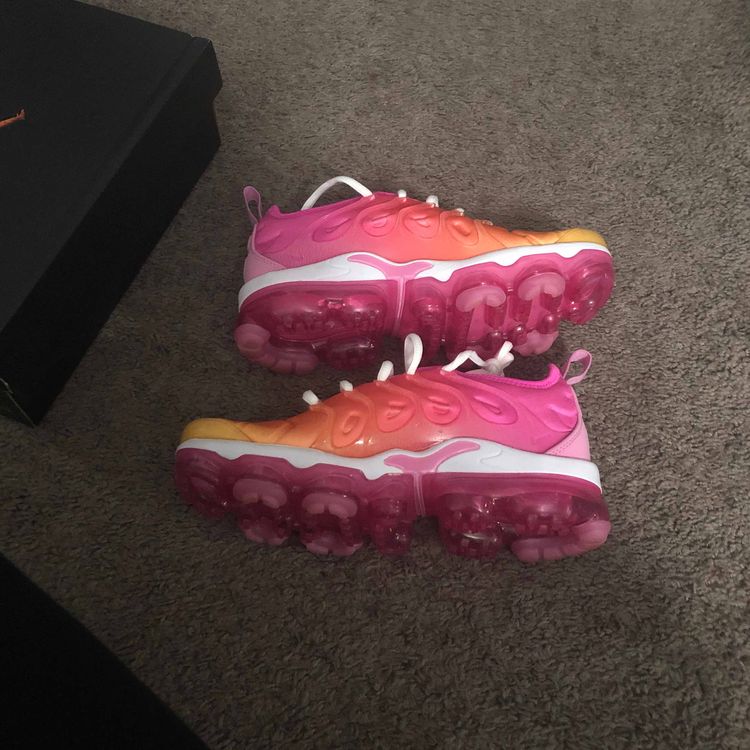 summer sunset vapormax