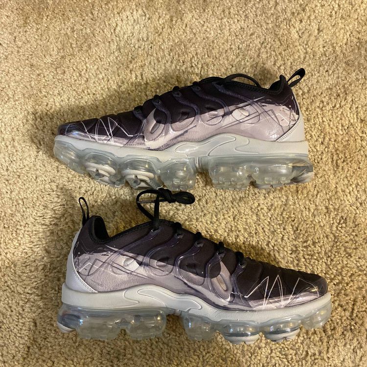 nike vapormax plus la requin