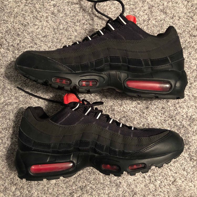 air max 95 essential challenge red