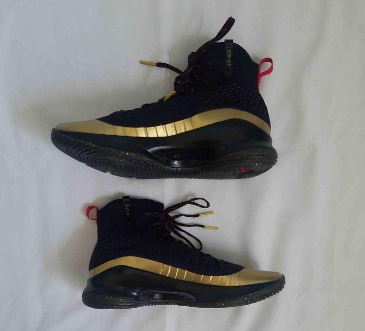 shoe palace curry 4