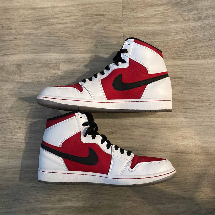 aj1 carmine