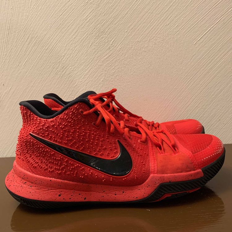 kyrie 3 candy apple