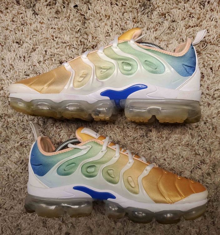 vapormax plus rainbow