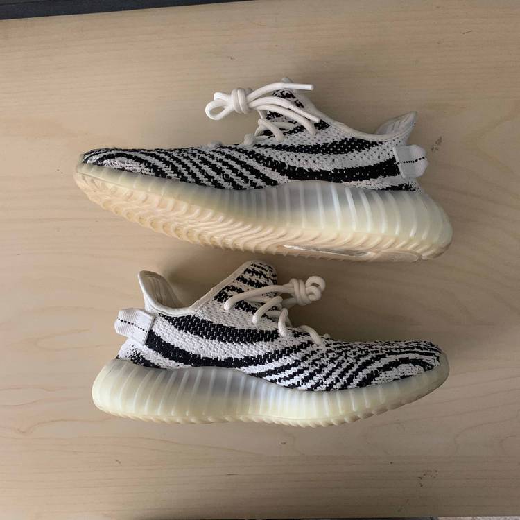 Yeezy Boost 350 V2 'Zebra' - adidas - CP9654 | GOAT