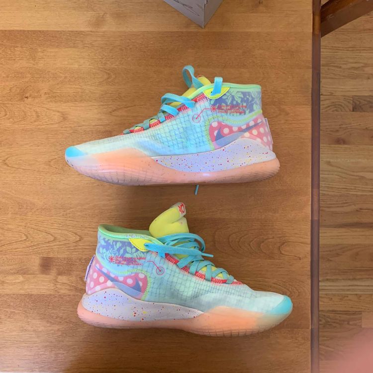 kd 12 peach jam on feet