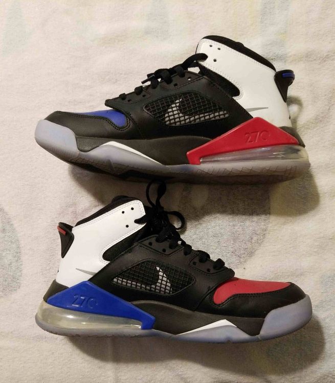 Shop Jordan Mars 270 \