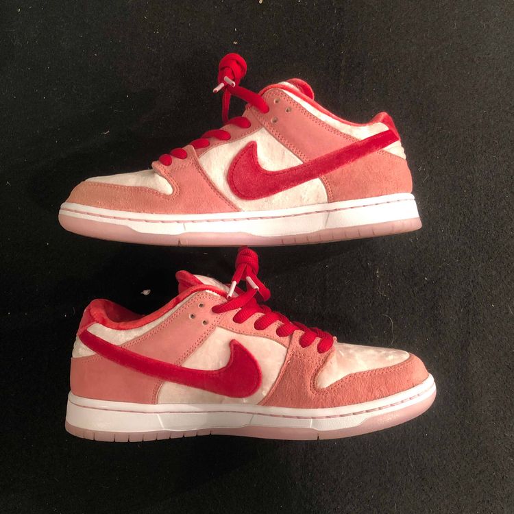 nike strangelove valentine's day