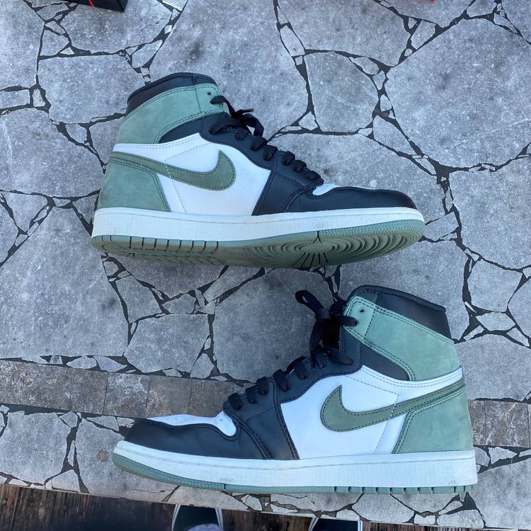 nike wmns waffle one