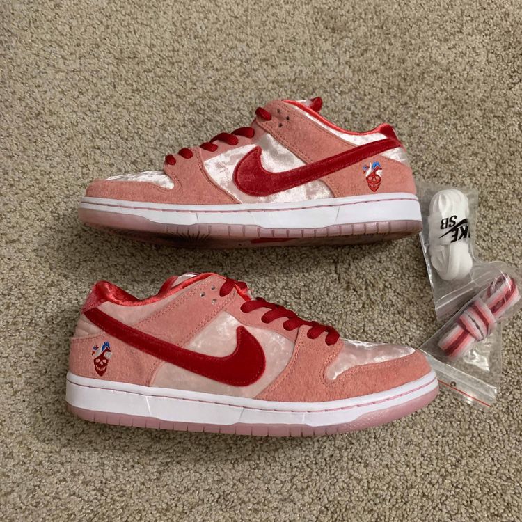 nike strangelove valentine's day