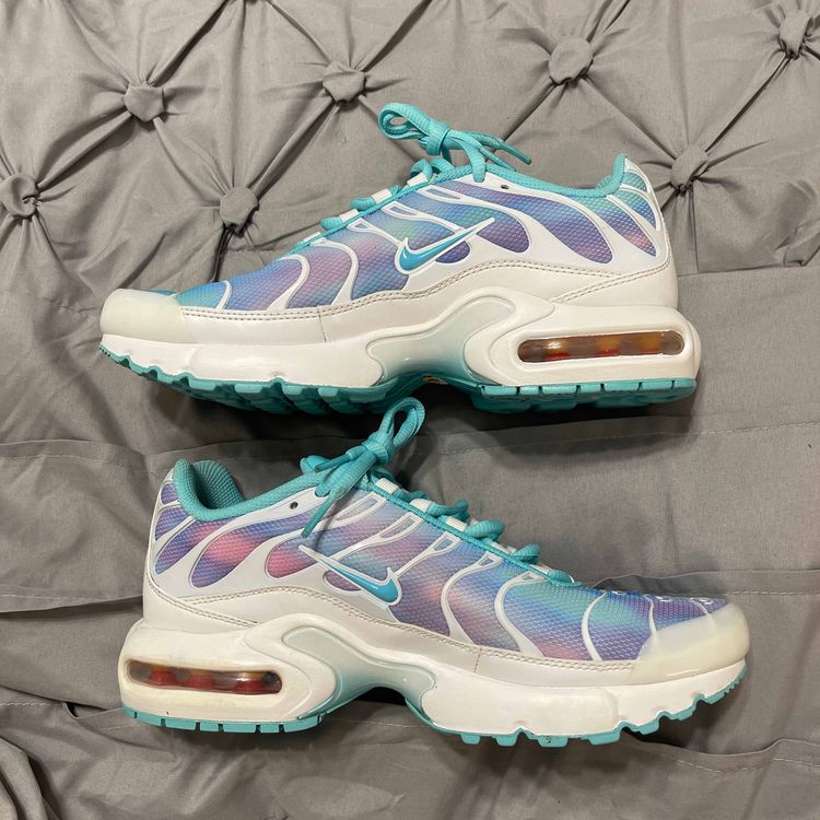 light aqua air max plus