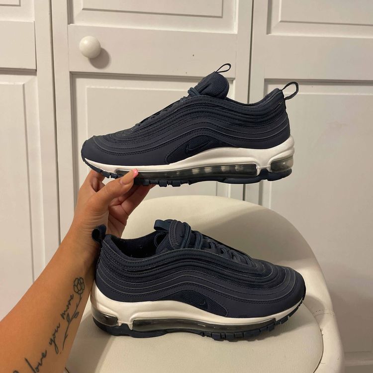 thunder blue air max 97