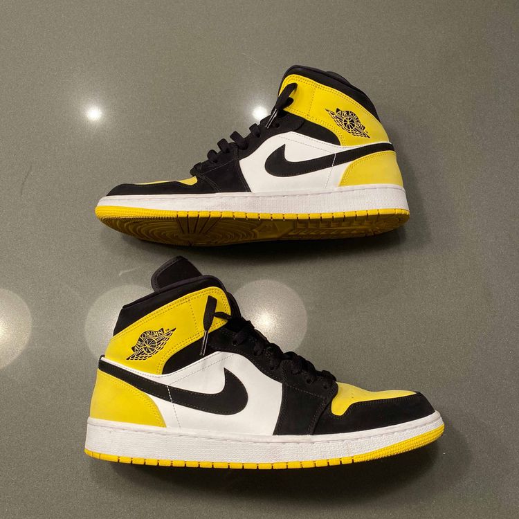 aj1 mid yellow toe