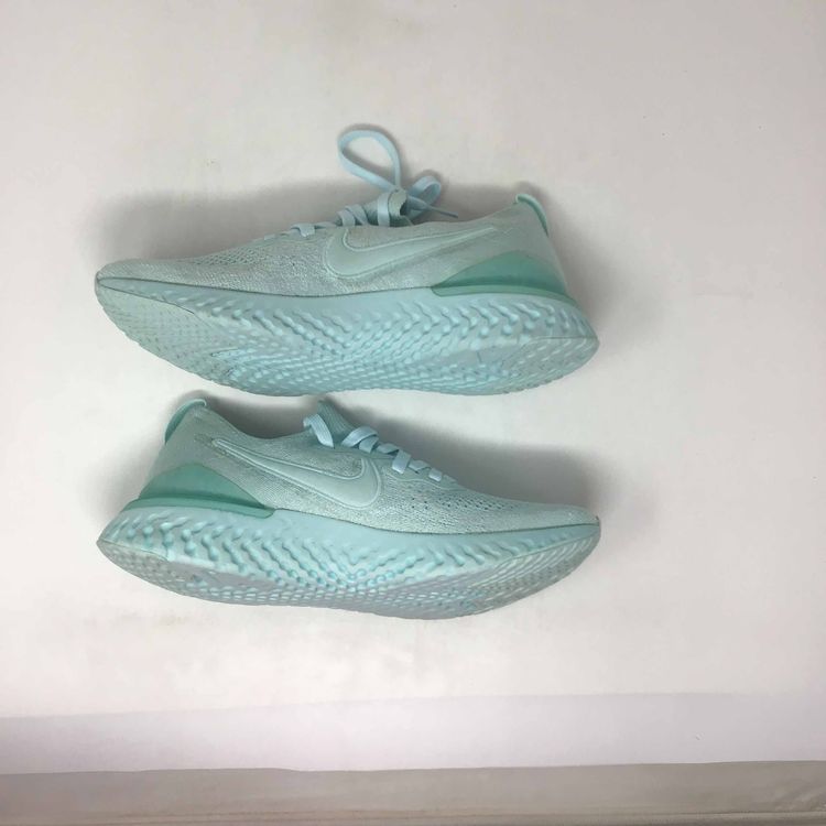 nike epic react moon particle