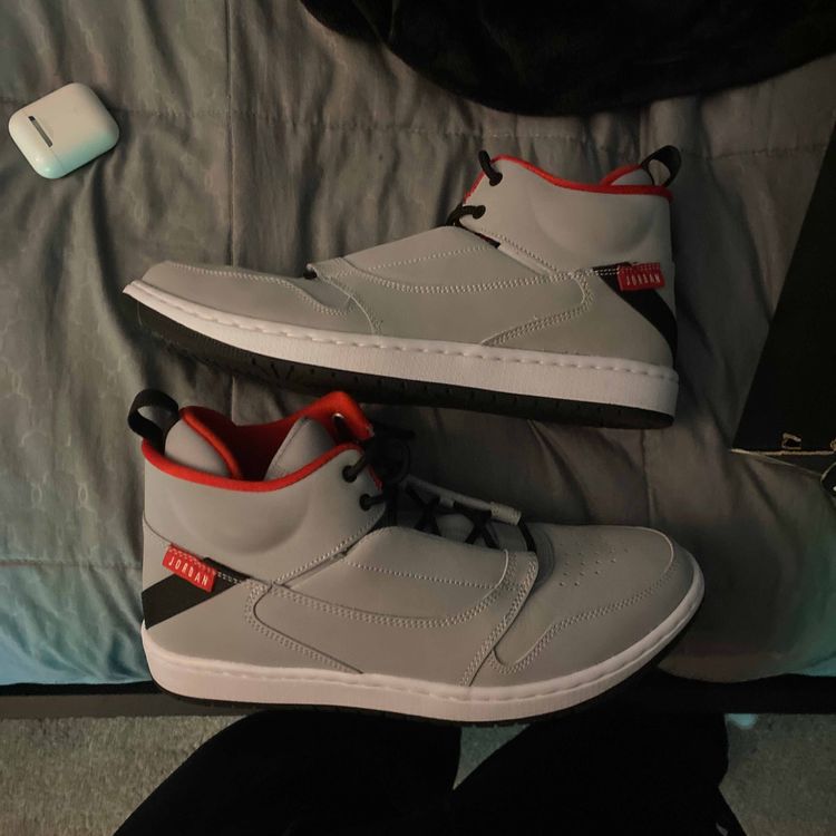 jordan fadeaway grey