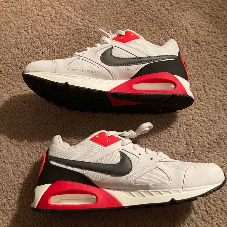 موهبة الإعجاب لتبرير nike air max ivo cd1540 100 - obivka-dvernaya.com