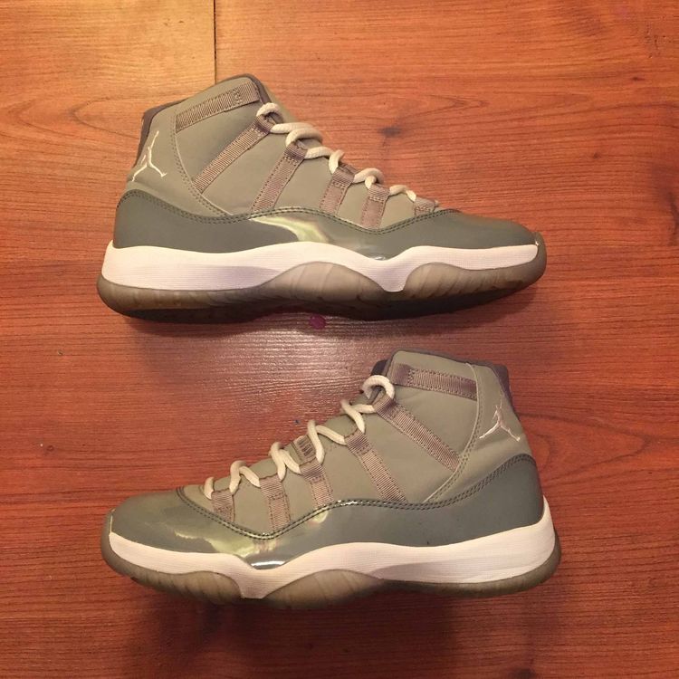 grey jordans 2010