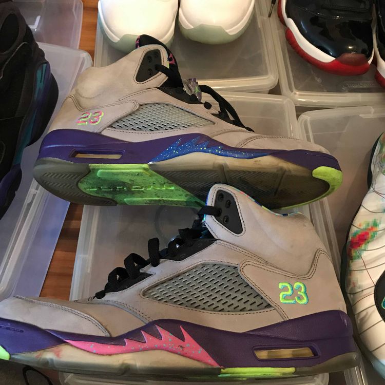 stores that sell retro jordans near me