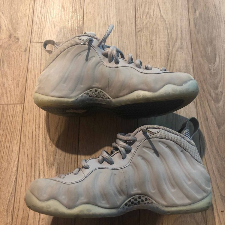 wolf grey gold black foamposites