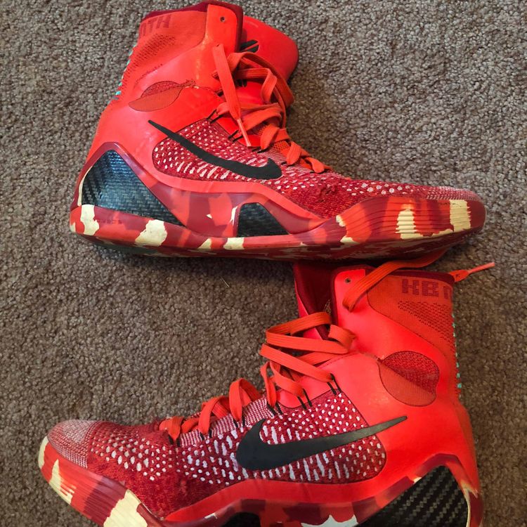 christmas kobe 6