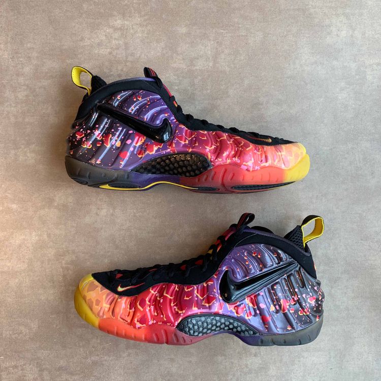 air foamposite pro area 72 asteroid