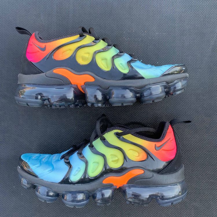 tropical sunset vapormax plus