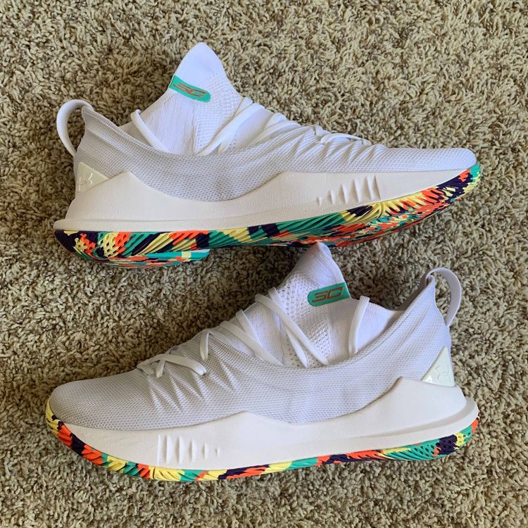 curry 5 confetti