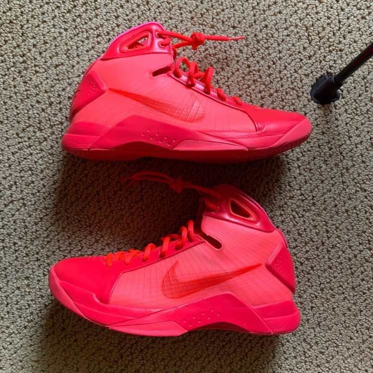 hyperdunk 08 solar red