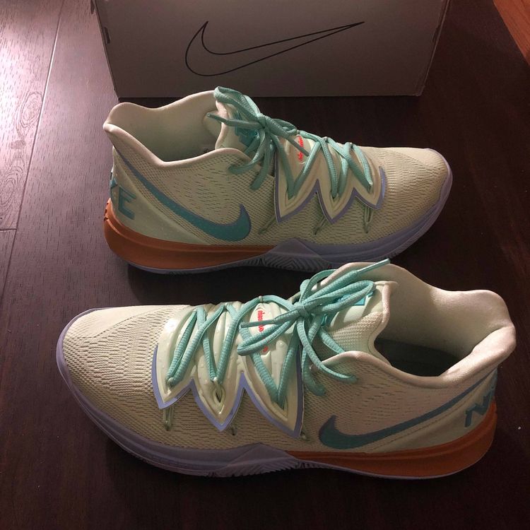 kyrie squidward special box