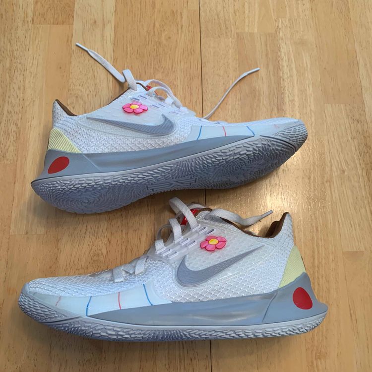 kyrie sandy cheeks shoes