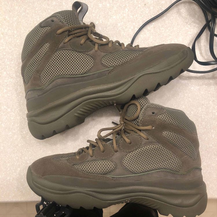 yeezy boot wakame