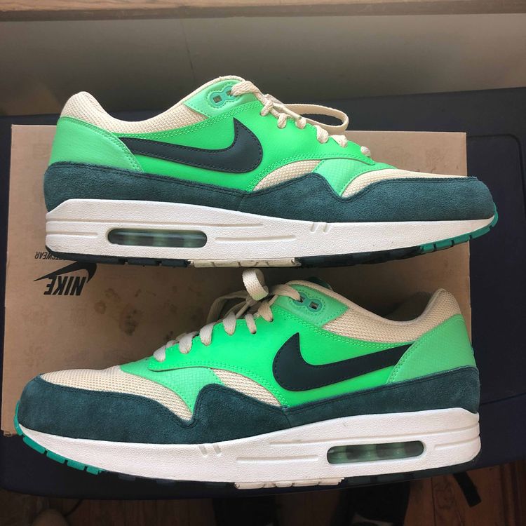 air max 1 atomic green