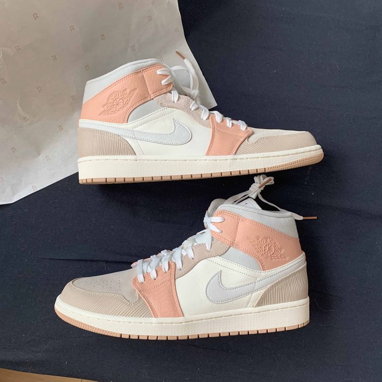 Air Jordan 1 Mid 'Milan' - Air Jordan - CV3044 100 | GOAT